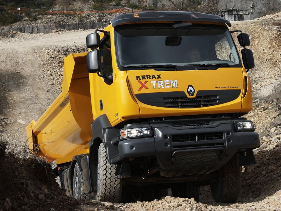  Renault Kerax XTREM 8x4 Tipper 2011 года  (фото 2 из 2)